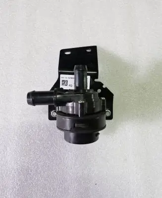 Ford Mustang Mach-E Webasto circulation pump for autonomous heater LJ938C590EB