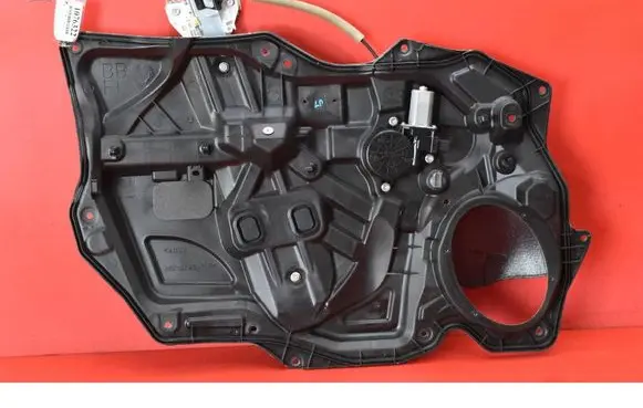 Mazda 3 II Front door window regulator with motor D6515958X