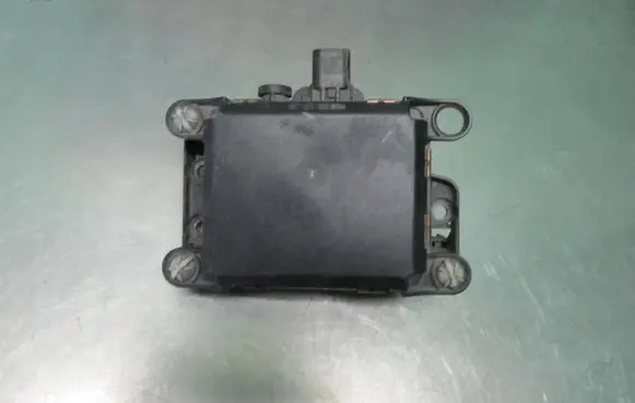 Peugeot 3008 I Distronic sensor radar 9673046780 6PZ00993701 090924