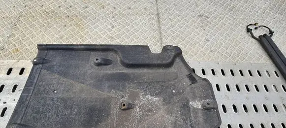 KIA Stinger Front underbody cover/under tray 84147J5000