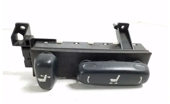 Lexus RX 330 - 350 - 400H Seat control switch 