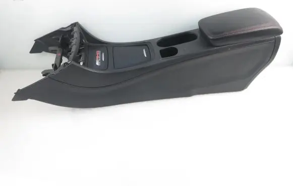 Mercedes-Benz CLA C117 X117 W117 Center console