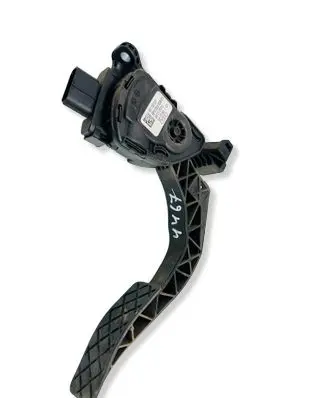Audi A4 S4 B8 8K Accelerator throttle pedal 8K1723523 22012010 6PV00950501