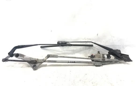 Mercedes-Benz B W245 Front wiper linkage and motor A1698200300 404902