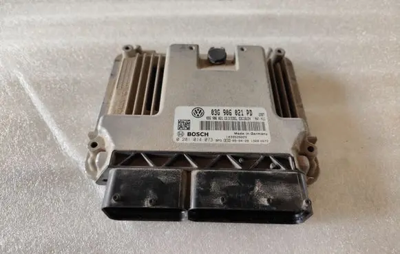 Volkswagen Caddy Engine control unit/module 03G906021PD