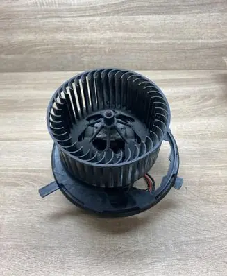 Volkswagen Golf V Heater fan/blower 1K1820015C 35987694C