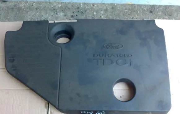Ford Mondeo MK IV Engine cover (trim)
