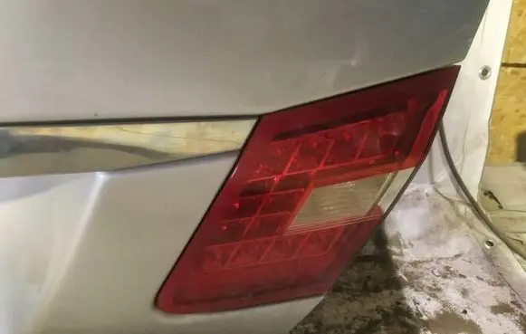 Mercedes-Benz E W212 Tailgate rear/tail lights