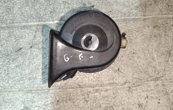 Volkswagen Golf IV Horn signal 191951221