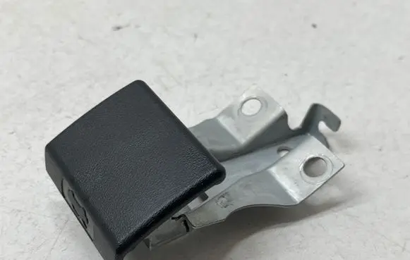 Nissan Navara D23 Engine bonnet (hood) release handle