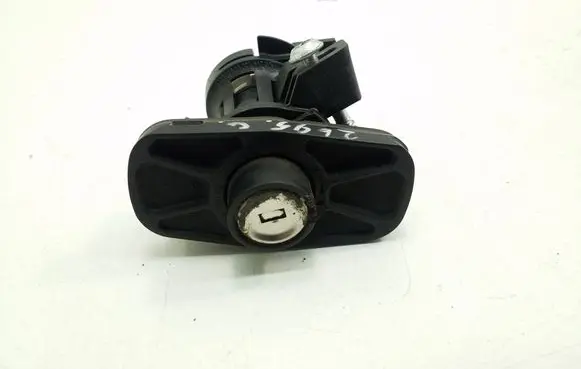Mercedes-Benz CLS C218 X218 Tailgate exterior lock A2047500061