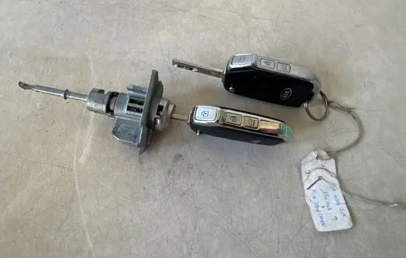 KIA Sportage Ignition key/card 