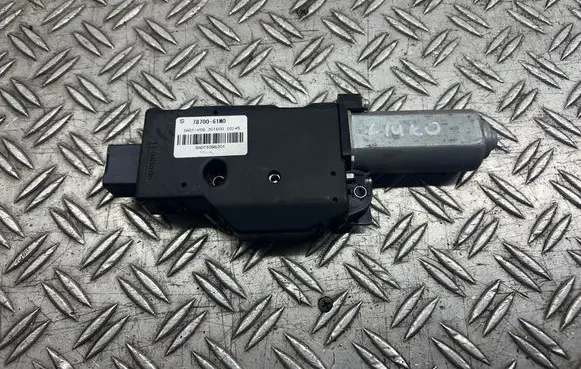Suzuki SX4 S-Cross Electric sunroof installation 7870061M0 SA01S006301 SW01V08