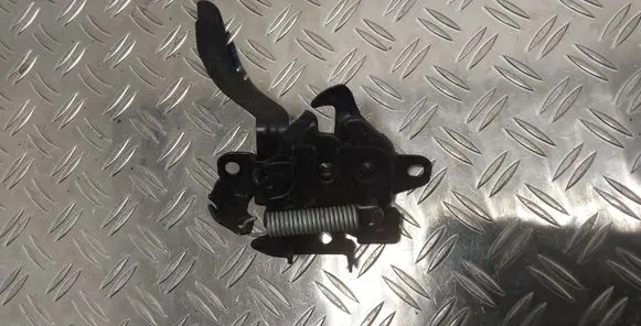 Toyota Verso Engine bonnet/hood lock/catch