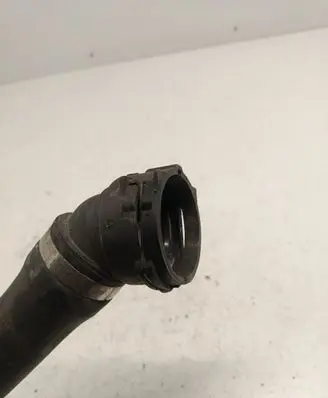 BMW 5 F10 F11 Engine coolant pipe/hose 17127809821