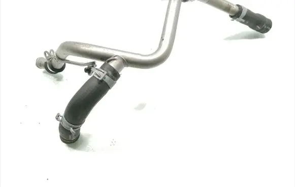 Mercedes-Benz A W176 Engine coolant pipe/hose