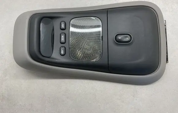Ford Explorer Front seat light U848725LFXH F77B78519A58A 110696