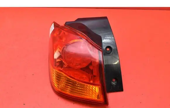 Mitsubishi ASX Rear/tail lights P9374