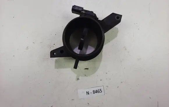 Volvo C30 Mass air flow meter AV6190623CB