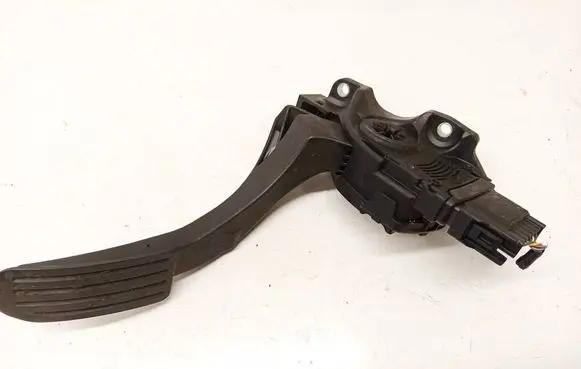 Ford Mondeo MK IV Accelerator throttle pedal 6g929f836sc 6pv00922015