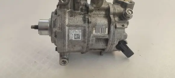 Audi Q7 4M Air conditioning (A/C) compressor (pump) 8T0816803G
