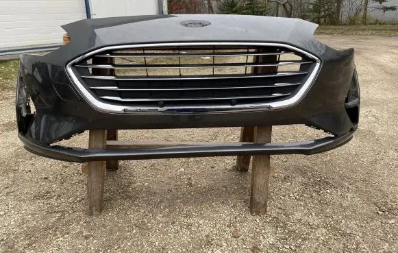 Ford Focus Front bumper XJ7B-17757-A