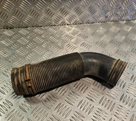 Volkswagen PASSAT B5 Air intake duct part 1H0129627AP