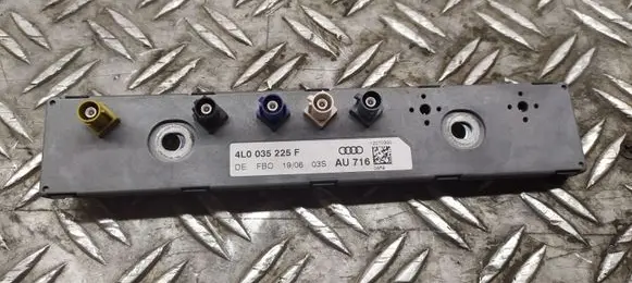 Audi Q7 4L Sound amplifier 4L0035225F