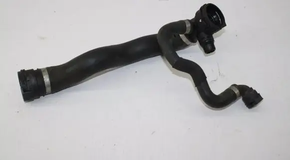 BMW 7 G11 G12 Engine coolant pipe/hose 8602729