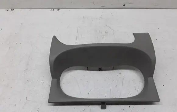 Renault Trafic II (X83) Dashboard trim 8200004607