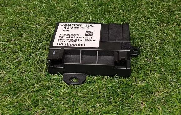 Mercedes-Benz C W204 Fuel injection pump control unit/module A2129000306