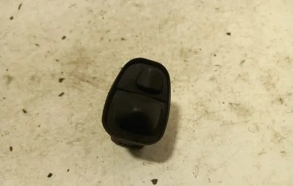 BMW 5 E34 Wing mirror switch 61311380148