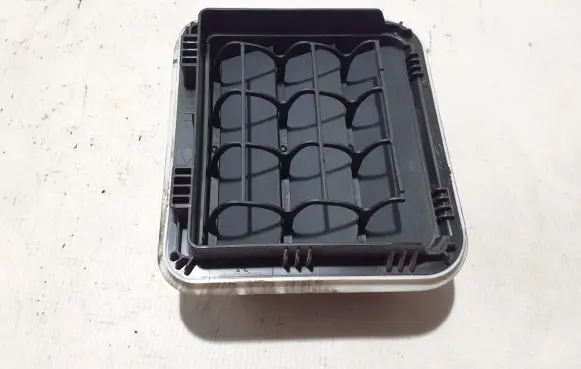 KIA Sportage Fender grill 97510AA000