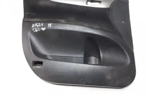 Toyota Avensis Verso Front door card panel trim