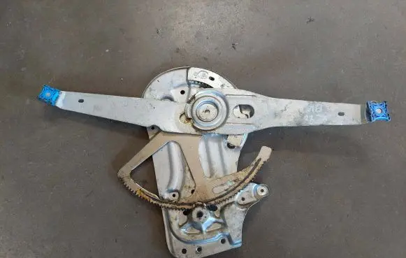 Volvo XC70 Front window lifting mechanism without motor 3069972