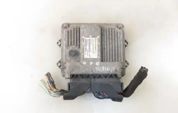 Fiat Doblo Engine control unit/module 51805371