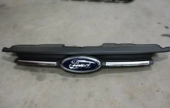 Ford Transit Custom Front bumper upper radiator grill BK218A133A BK218200