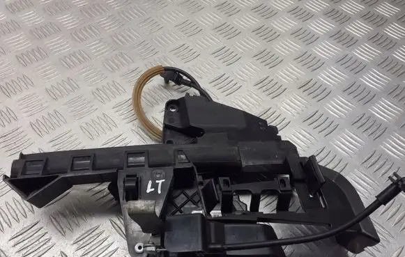 Ford Focus Rear door lock 4M5AA26413BE