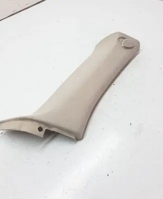 Land Rover Range Rover Sport L320 (C) pillar trim 631240102 173868 SEQ5844
