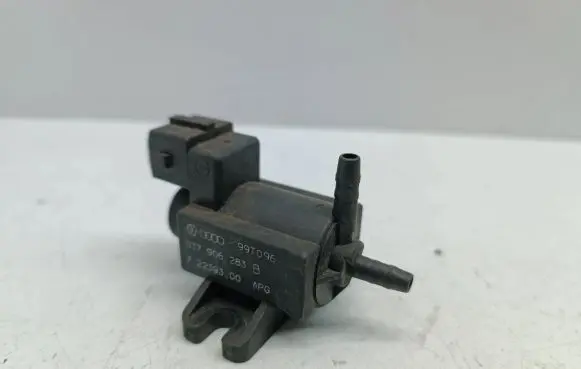 Audi A3 S3 8L Turbo solenoid valve 037906283B 72239300