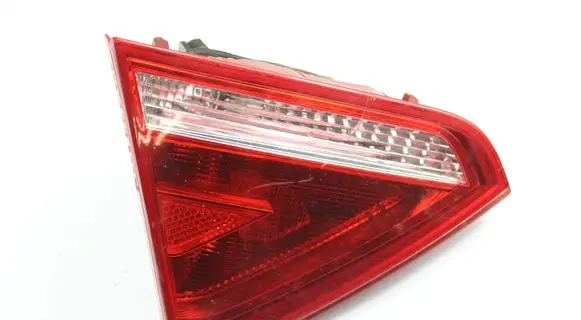 Audi S5 Tailgate rear/tail lights 8T0945093