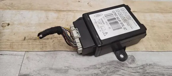 Ford Mondeo MK IV Light module LCM 7S7113K031BE VP7EKF13K031BK YEC0082NF