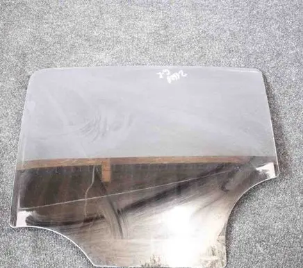 Opel Mokka Rear door window glass 95276487