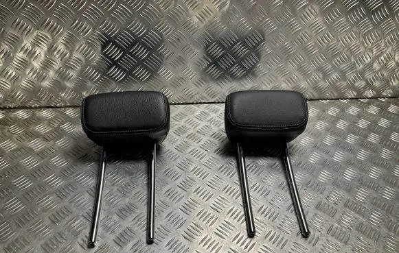 Mercedes-Benz C W205 Rear seat headrest TM29792