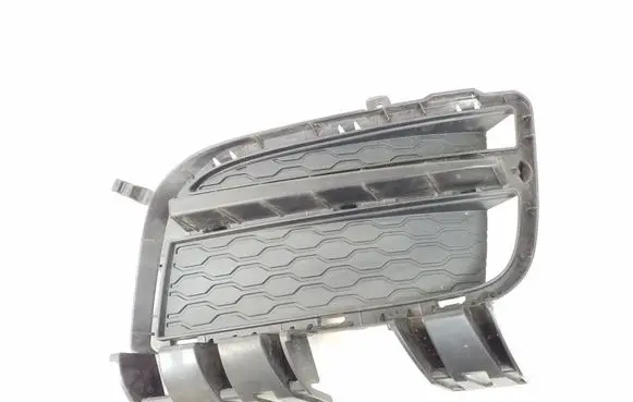 Jaguar XE Front bumper lower grill GX738B290CA