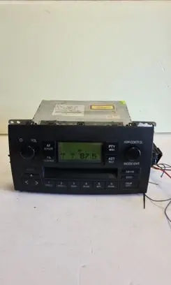 Toyota Corolla Verso E121 Radio/CD/DVD/GPS head unit 8612013060B0 5880 21014