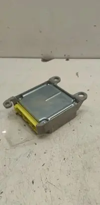 Toyota Avensis T250 Airbag control unit/module 8917005120