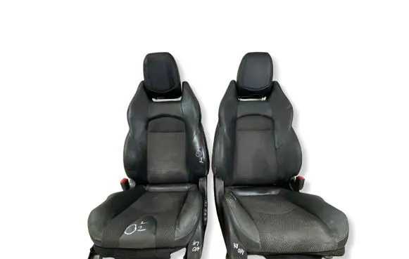 Nissan 370Z Seat set 