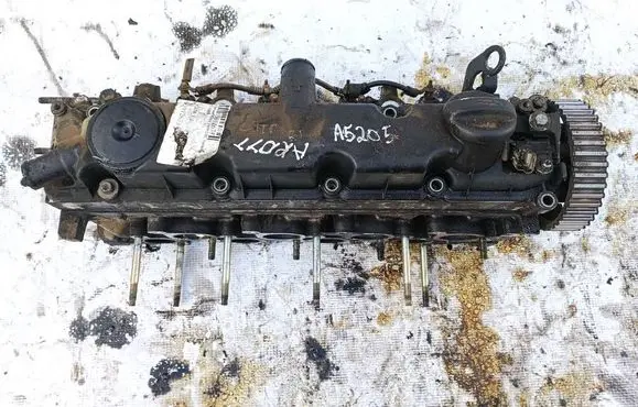 Citroen Xsara Engine head 9633750210