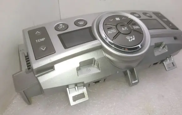 Toyota Verso Climate control unit 559000F081 0M076H0009QFA